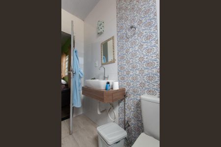 Casa para alugar com 360m², 4 quartos e 4 vagas Casa para alugar com 360m², 4 quartos e 4 vagasBanheiro da Suíte