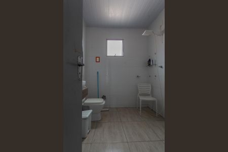 Casa para alugar com 360m², 4 quartos e 4 vagas Casa para alugar com 360m², 4 quartos e 4 vagasBanheiro da Suíte