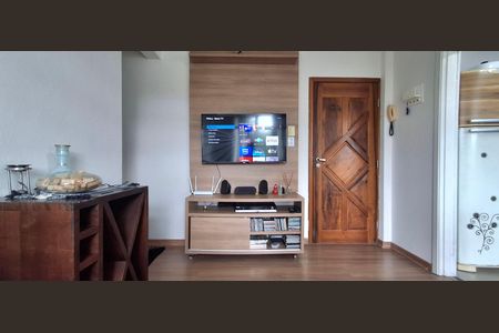 Sala de apartamento para alugar com 3 quartos, 74m² em Trindade, Florianópolis