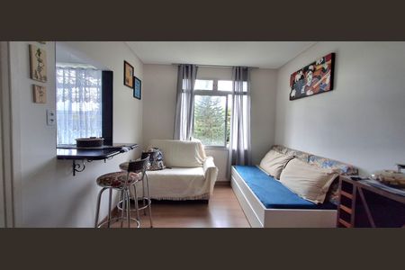 Sala de apartamento para alugar com 3 quartos, 74m² em Trindade, Florianópolis
