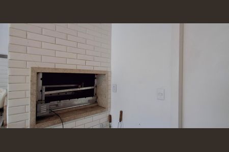 Apartamento para alugar com 74m², 3 quartos e sem vagaÁrea comum - Churrasqueira