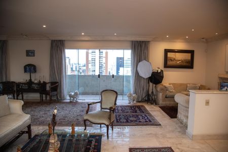 Apartamento à venda com 460m², 4 quartos e 5 vagasCobertura