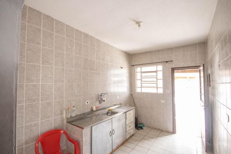 Casa à venda com 199m², 3 quartos e 3 vagas Casa à venda com 199m², 3 quartos e 3 vagasCozinha