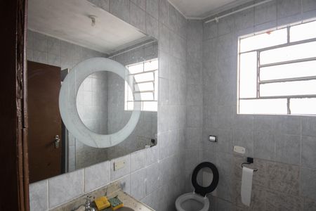 Casa à venda com 199m², 3 quartos e 3 vagas Casa à venda com 199m², 3 quartos e 3 vagasBanheiro