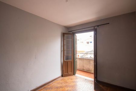 Casa à venda com 199m², 3 quartos e 3 vagas Casa à venda com 199m², 3 quartos e 3 vagasQuarto 1