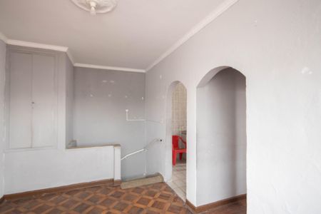 Casa à venda com 199m², 3 quartos e 3 vagas Casa à venda com 199m², 3 quartos e 3 vagasSala