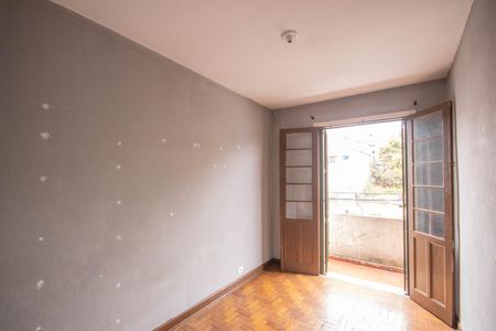 Casa à venda com 199m², 3 quartos e 3 vagas Casa à venda com 199m², 3 quartos e 3 vagasQuarto 2