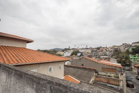 Casa à venda com 199m², 3 quartos e 3 vagas Casa à venda com 199m², 3 quartos e 3 vagasVaranda