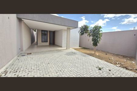 Casa à venda com 320m², 3 quartos e 4 vagasQuintal