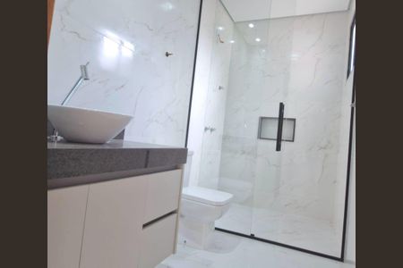 Casa à venda com 320m², 3 quartos e 4 vagasBanheiro