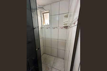 Casa à venda com 90m², 2 quartos e 1 vaga Casa à venda com 90m², 2 quartos e 1 vagaBanheiro