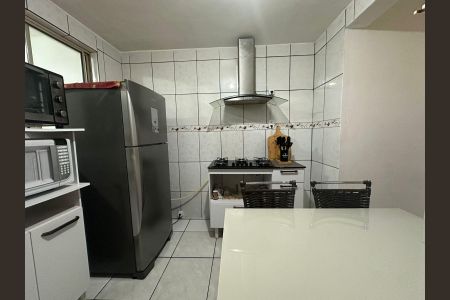 Casa à venda com 90m², 2 quartos e 1 vaga Casa à venda com 90m², 2 quartos e 1 vagaCozinha e Área de Serviço