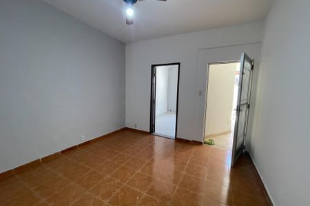 Sala de casa para alugar com 1 quarto, 60m² em Parque Pauliceia, Duque de Caxias
