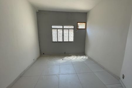Quarto de casa para alugar com 1 quarto, 60m² em Parque Pauliceia, Duque de Caxias