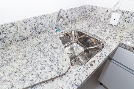 Apartamento para alugar com 32m², 2 quartos e sem vaga Apartamento para alugar com 32m², 2 quartos e sem vagaCozinha / Área de Serviço