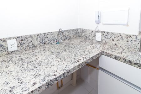 Apartamento para alugar com 32m², 2 quartos e sem vaga Apartamento para alugar com 32m², 2 quartos e sem vagaCozinha / Área de Serviço