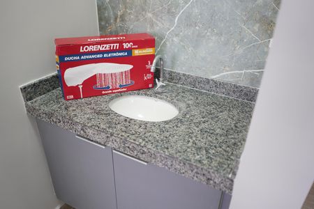 Apartamento para alugar com 37m², 2 quartos e sem vagaBanheiro