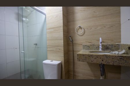 Banheiro da Suíte de apartamento para alugar com 3 quartos, 90m² em Recreio dos Bandeirantes, Rio de Janeiro