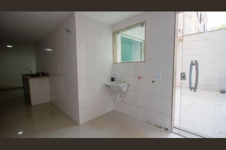 Cozinha e Área de Serviço de apartamento para alugar com 3 quartos, 90m² em Recreio dos Bandeirantes, Rio de Janeiro