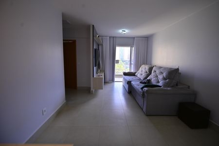 Sala de apartamento para alugar com 2 quartos, 64m² em Serrinha, Goiânia
