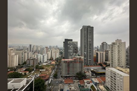 Apartamento para alugar com 40m², 2 quartos e sem vaga Apartamento para alugar com 40m², 2 quartos e sem vagaVaranda