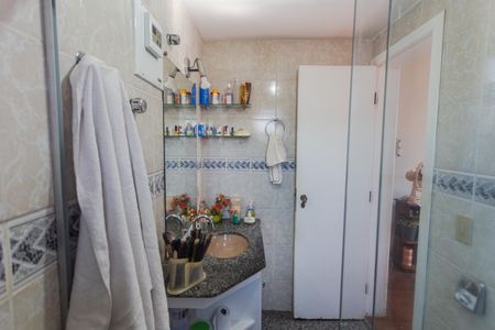 Apartamento à venda com 115m², 3 quartos e 1 vagaBanheiro da Suíte