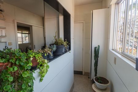 Apartamento à venda com 115m², 3 quartos e 1 vagaÁrea de Serviço