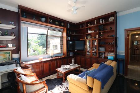 Apartamento para alugar com 350m², 4 quartos e 4 vagasSala de TV