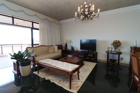 Apartamento para alugar com 350m², 4 quartos e 4 vagasSala de estar