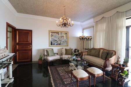 Apartamento para alugar com 350m², 4 quartos e 4 vagasSala de visitas