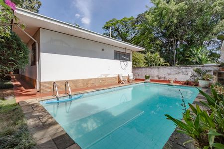 Casa à venda com 330m², 4 quartos e 3 vagasÁrea comum - Piscina