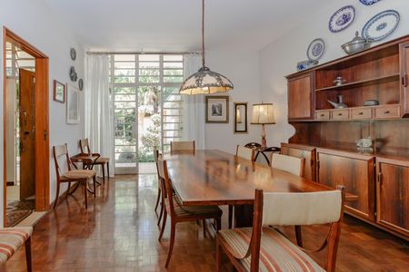 Casa à venda com 330m², 4 quartos e 3 vagasSala de Jantar