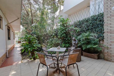 Casa à venda com 330m², 4 quartos e 3 vagasÁrea comum