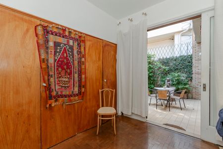 Casa à venda com 330m², 4 quartos e 3 vagasQuarto 2