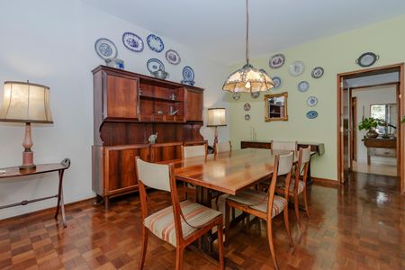 Casa à venda com 330m², 4 quartos e 3 vagasSala de Jantar