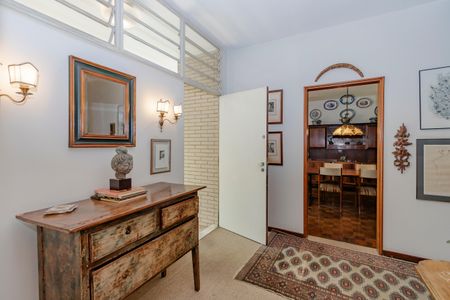 Casa à venda com 330m², 4 quartos e 3 vagasHall de Entrada