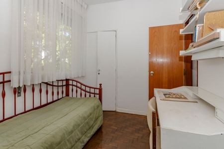 Casa à venda com 330m², 4 quartos e 3 vagasSuíte 4