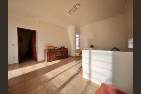 Casa à venda com 170m², 4 quartos e 2 vagasCobertura