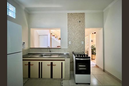 Casa à venda com 170m², 4 quartos e 2 vagasCozinha