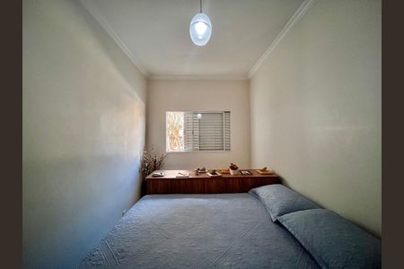 Casa à venda com 170m², 4 quartos e 2 vagasSuíte