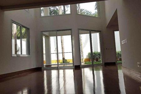 Casa de Condomínio à venda com 4 quartos, 853m² em Jardim Petropolis, São Paulo