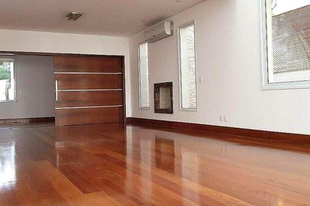 Casa de Condomínio à venda com 4 quartos, 853m² em Jardim Petropolis, São Paulo