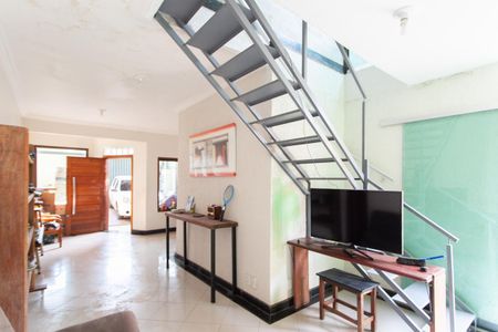 Sala de casa à venda com 5 quartos, 190m² em Jardim Atlântico, Belo Horizonte