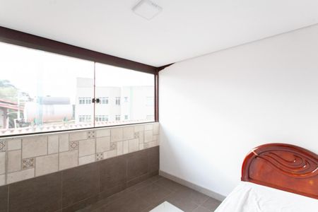 Casa à venda com 190m², 5 quartos e 2 vagas Casa à venda com 190m², 5 quartos e 2 vagasQuarto 2