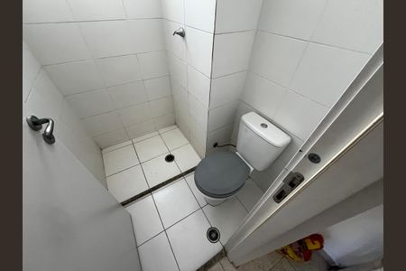 Apartamento para alugar com 42m², 2 quartos e sem vagaBanheiro