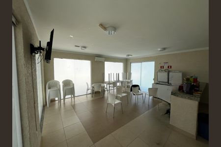 Apartamento para alugar com 42m², 2 quartos e sem vagaÁrea comum - Salão de festas