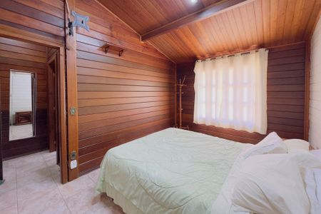 Casa para alugar com 250m², 3 quartos e 4 vagas Casa para alugar com 250m², 3 quartos e 4 vagasSuíte