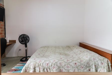 Studio de casa para alugar com 1 quarto, 35m² em Vila Pirajussara, São Paulo