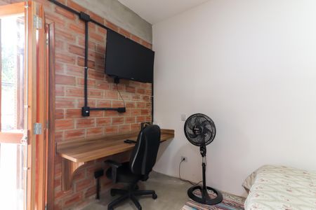 Studio de casa para alugar com 1 quarto, 35m² em Vila Pirajussara, São Paulo