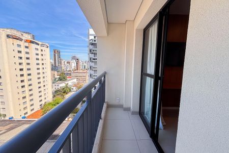 Varanda de kitnet/studio para alugar com 1 quarto, 24m² em Pinheiros, São Paulo